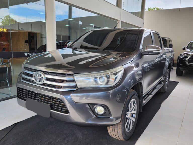 TOYOTA HILUX SRX 2017