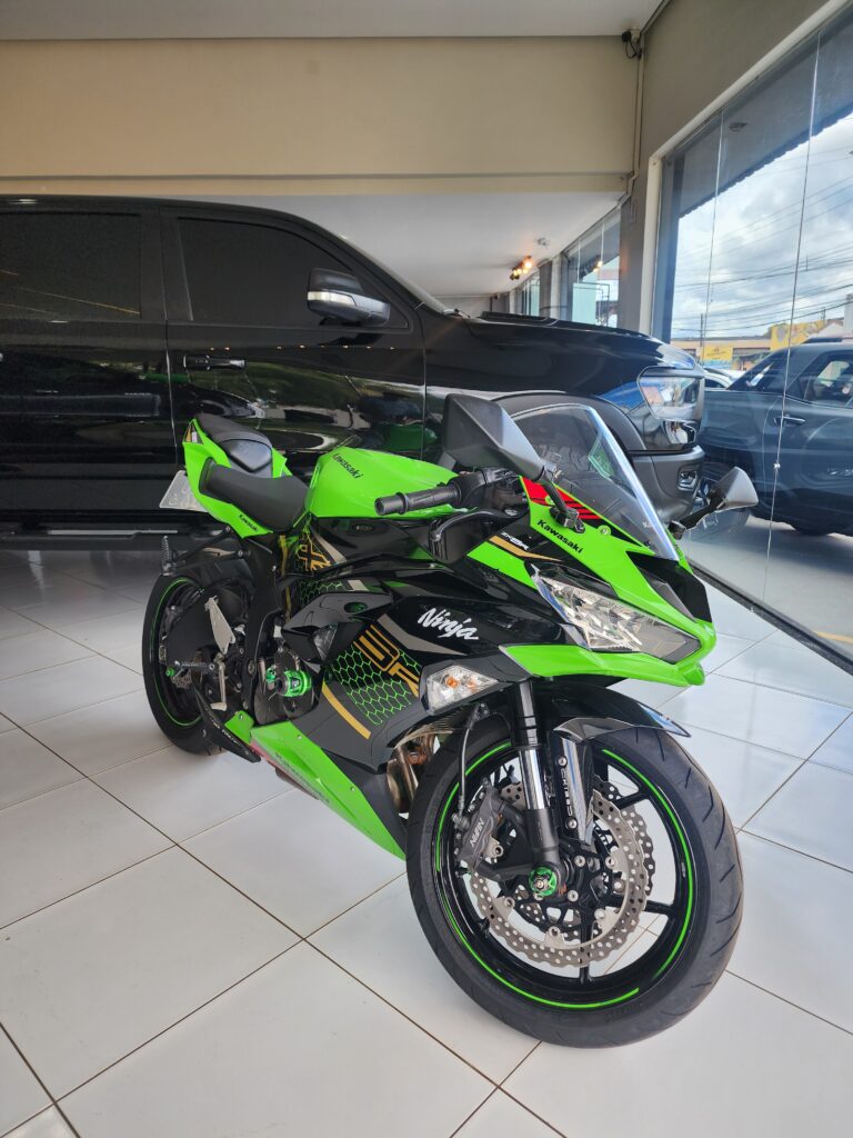 KAWASAKI NINJA ZR-6R