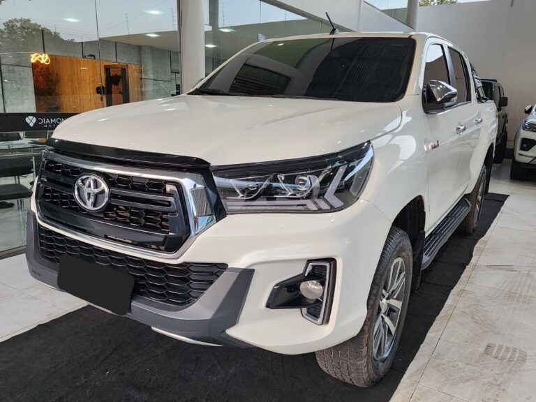 TOYOTA HILUX SRV