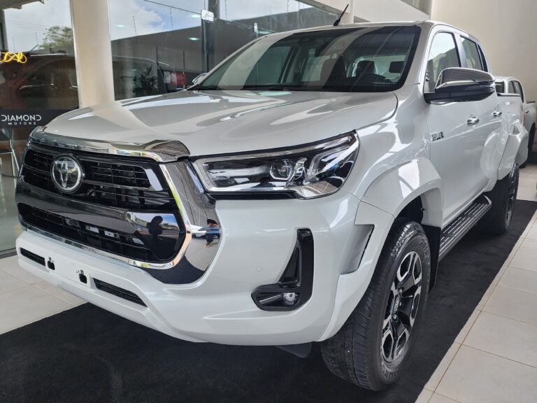 TOYOTA HILUX SRX PLUS
