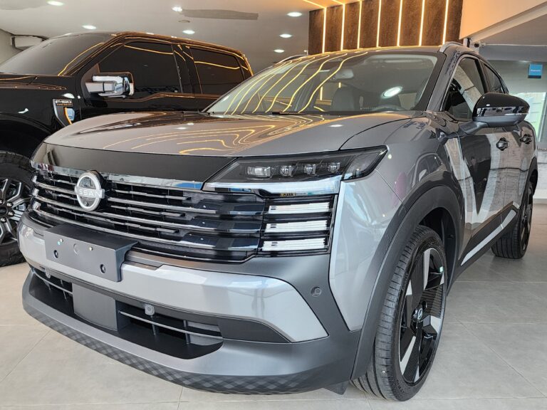 NISSAN KICKS EXCLUSIVE